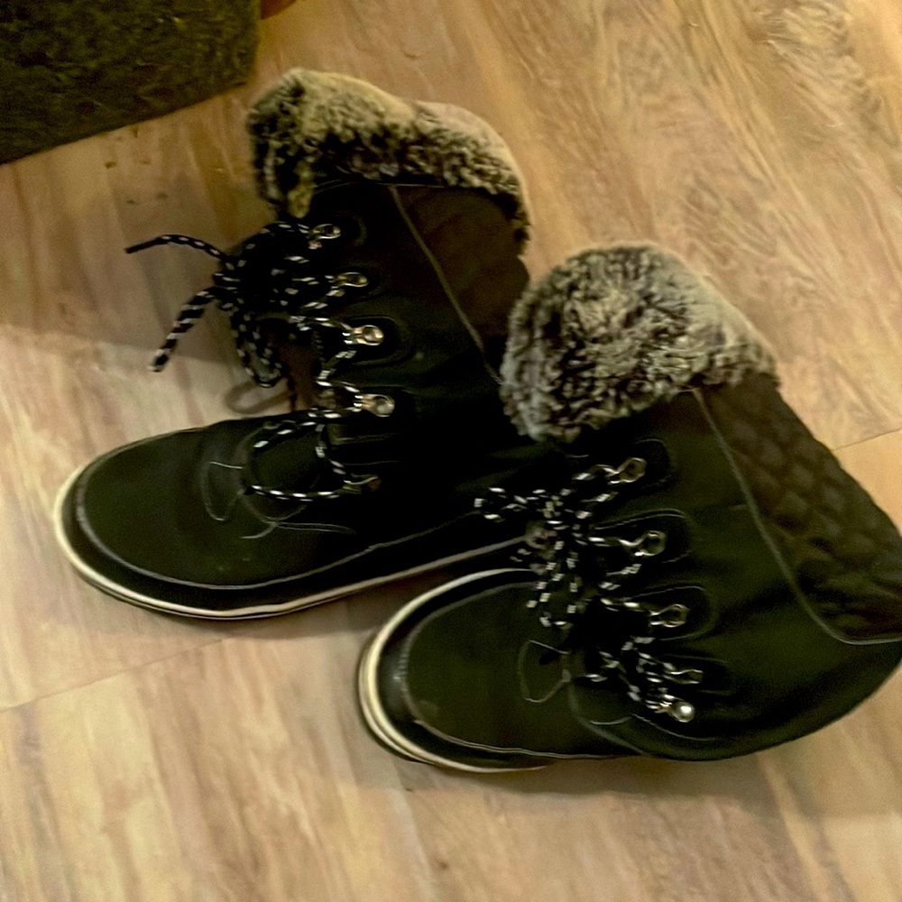 8 women’s boots